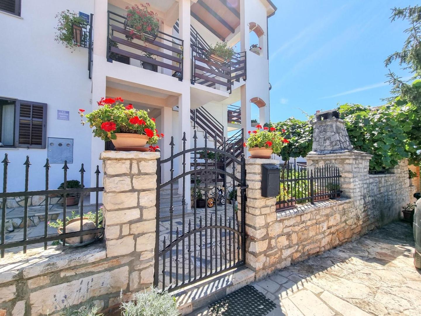 Marinela Studio Novigrad  ภายนอก รูปภาพ